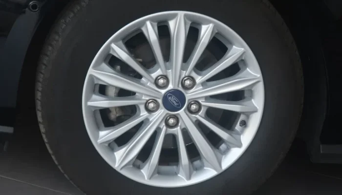 FORD FOCUS 1.0 TITANIUM5