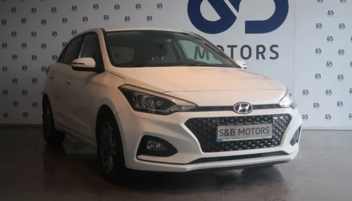 HYUNDAI I20 1.2 COMFORT25
