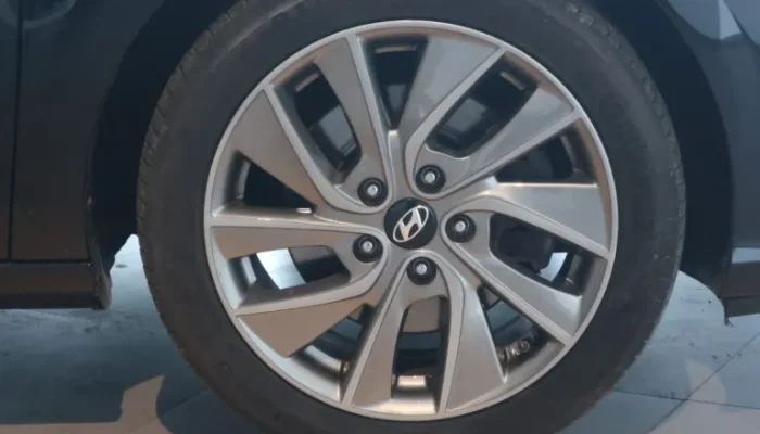 HYUNDAI I30 1.0 T-GDI STYLE 2018 PRETO3