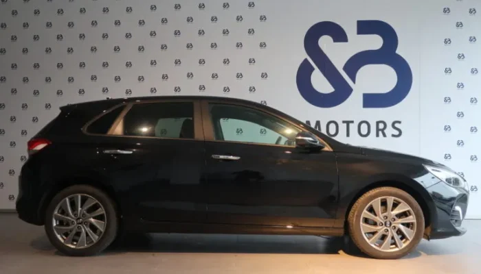 HYUNDAI I30 1.0 T-GDI STYLE 2018 PRETO5