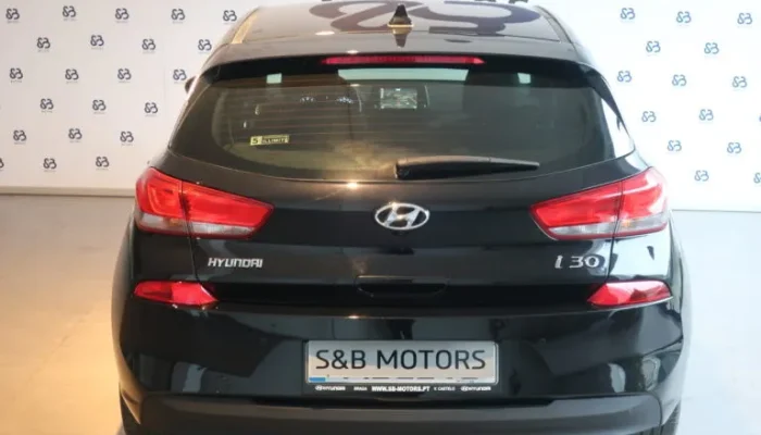 HYUNDAI I30 1.0 T-GDI STYLE 2018 PRETO8