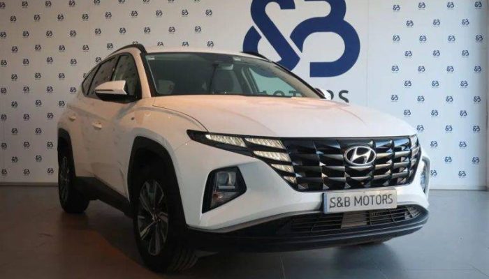 HYUNDAI TUCSON 1-6 CRDI 48 V PREMIUM GPS 136 CV destaque