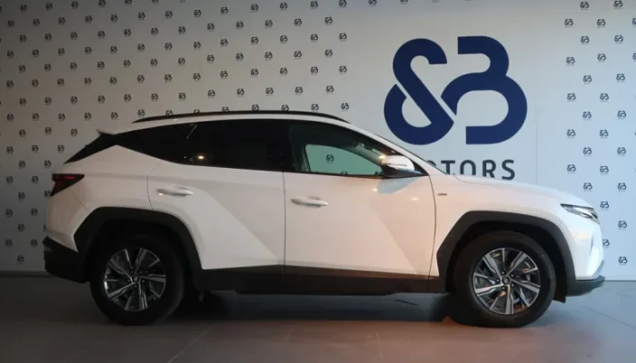 HYUNDAI TUCSON 1-6 CRDI 48 V PREMIUM GPS 136 CV22