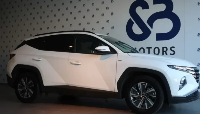 HYUNDAI TUCSON 1-6 CRDI 48 V PREMIUM GPS 136 CV23