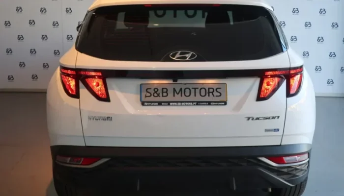 HYUNDAI TUCSON 1-6 CRDI 48 V PREMIUM GPS 136 CV28