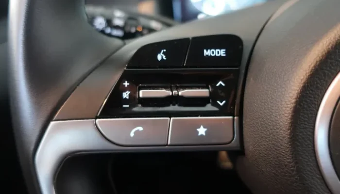 HYUNDAI TUCSON 1-6 CRDI 48 V PREMIUM GPS 136 CV35