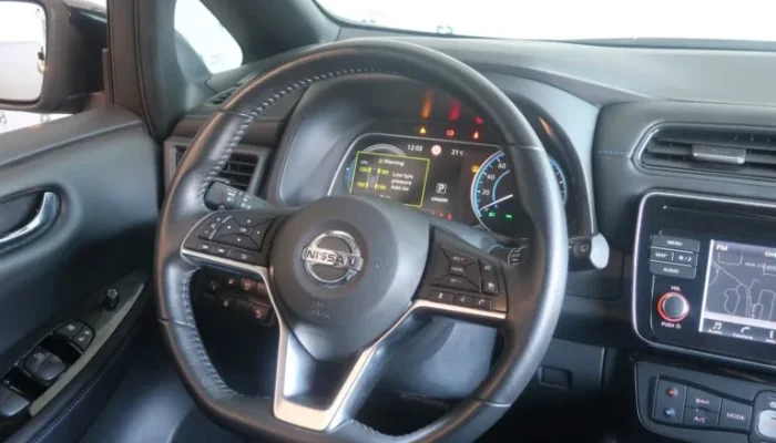 NISSAN LEAF N-CONNECTA20