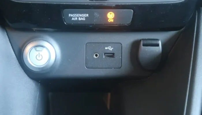 NISSAN LEAF N-CONNECTA23