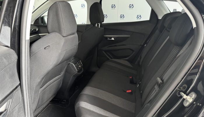 Peugeot 3008 (11)